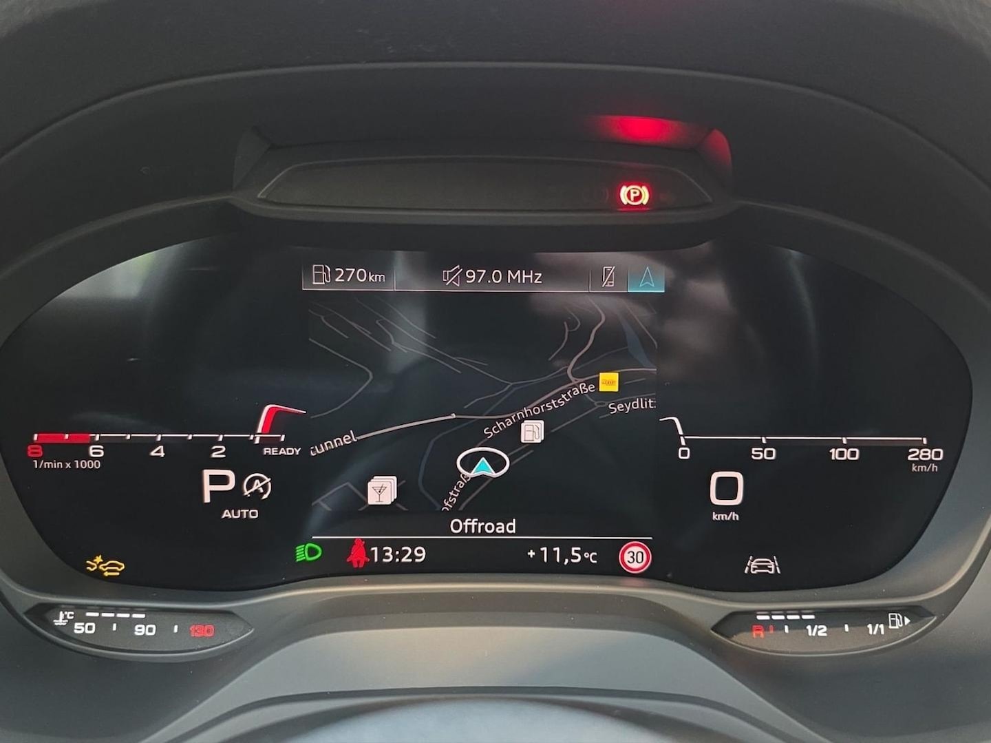 Bild über Audi Q2 S line 40 TFSI quattro S tronic - für weitere Informationen kontaktieren Sie den Audi Partner