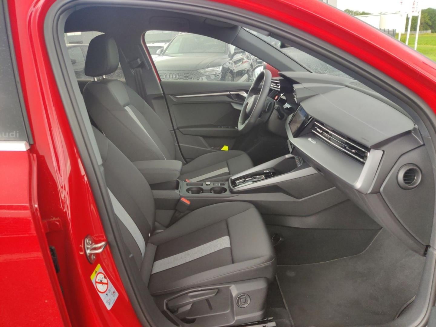 Bild über Audi A3 Sportback TDI S tronic - für weitere Informationen kontaktieren Sie den Audi Partner