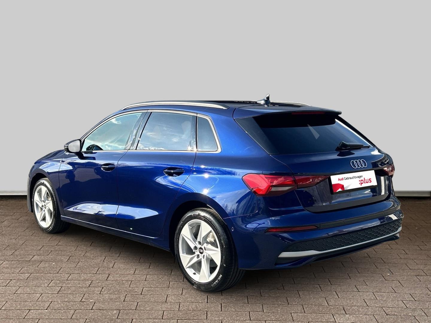Bild über Audi A3 Sportback advanced 35 TDI S tronic - für weitere Informationen kontaktieren Sie den Audi Partner