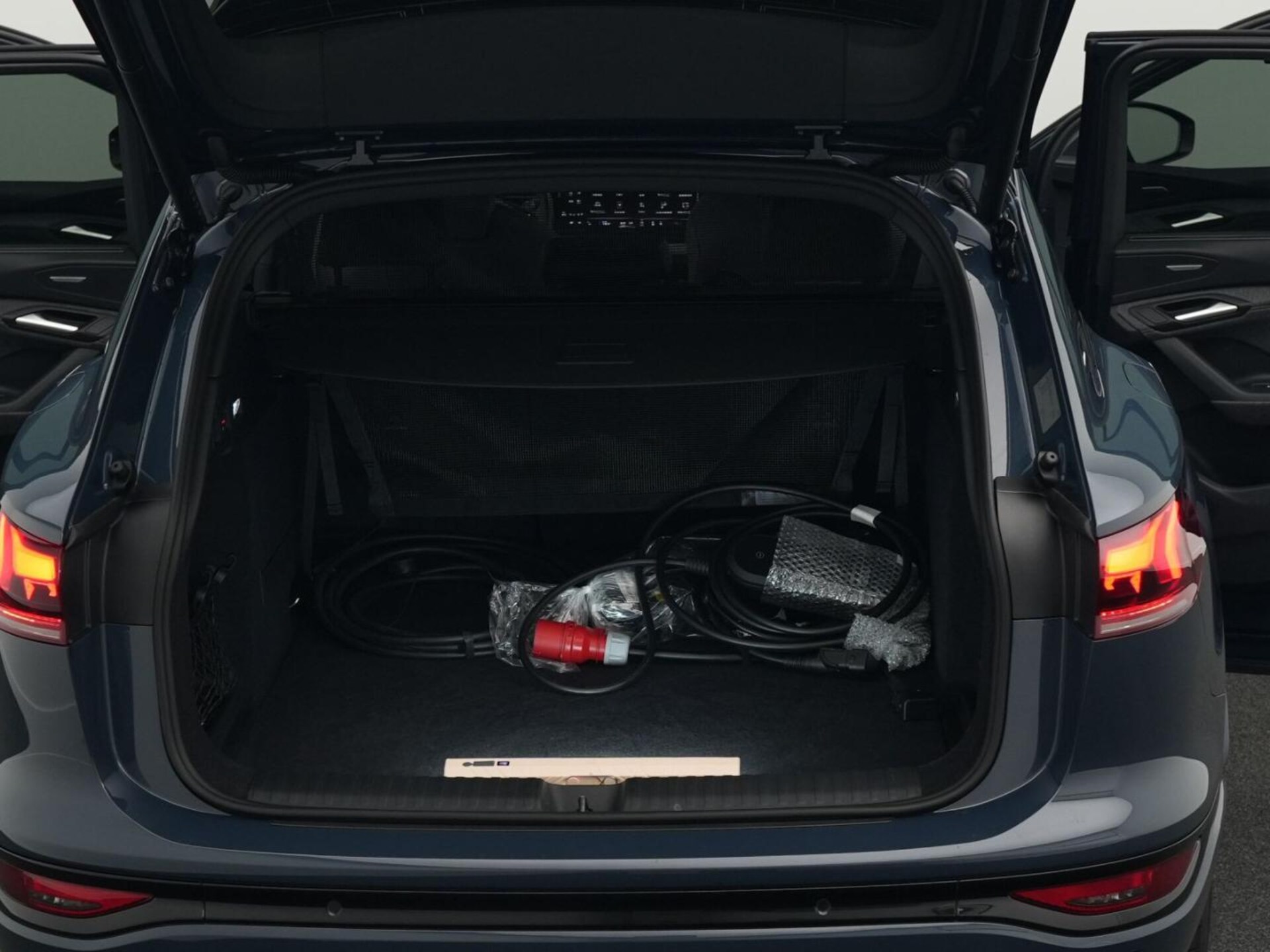 Audi Q6 SUV e-tron