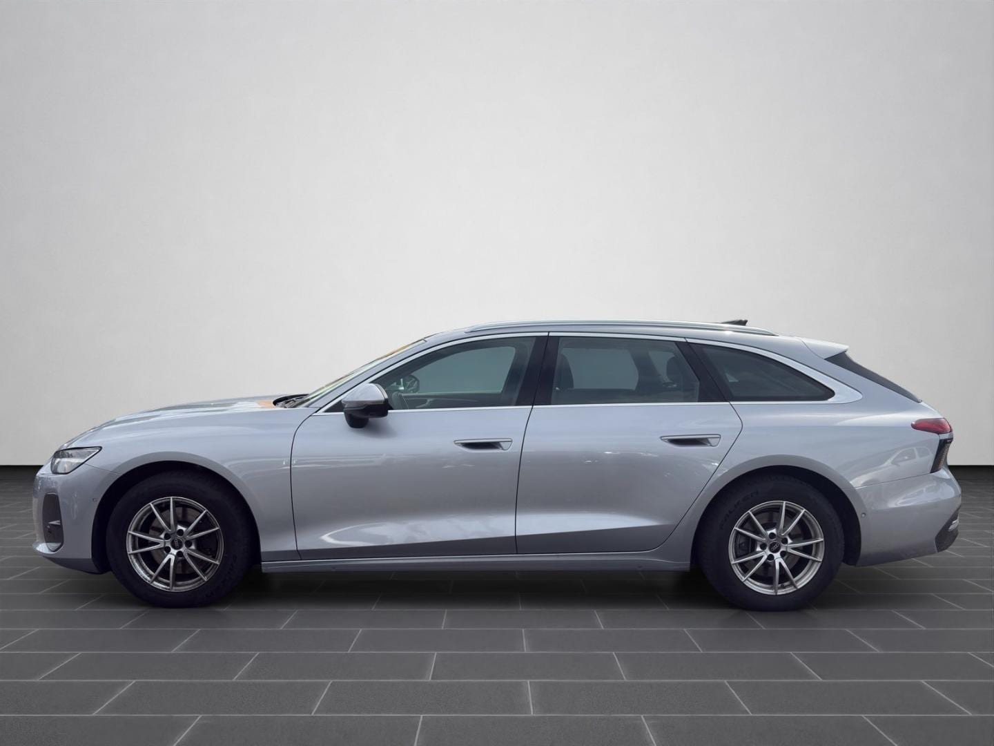 Bild über Audi A6 Avant TDI 150 kW S tronic - für weitere Informationen kontaktieren Sie den Audi Partner
