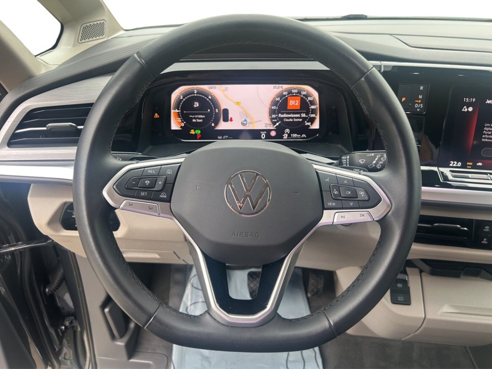 Volkswagen Multivan Langversion – Bild 15