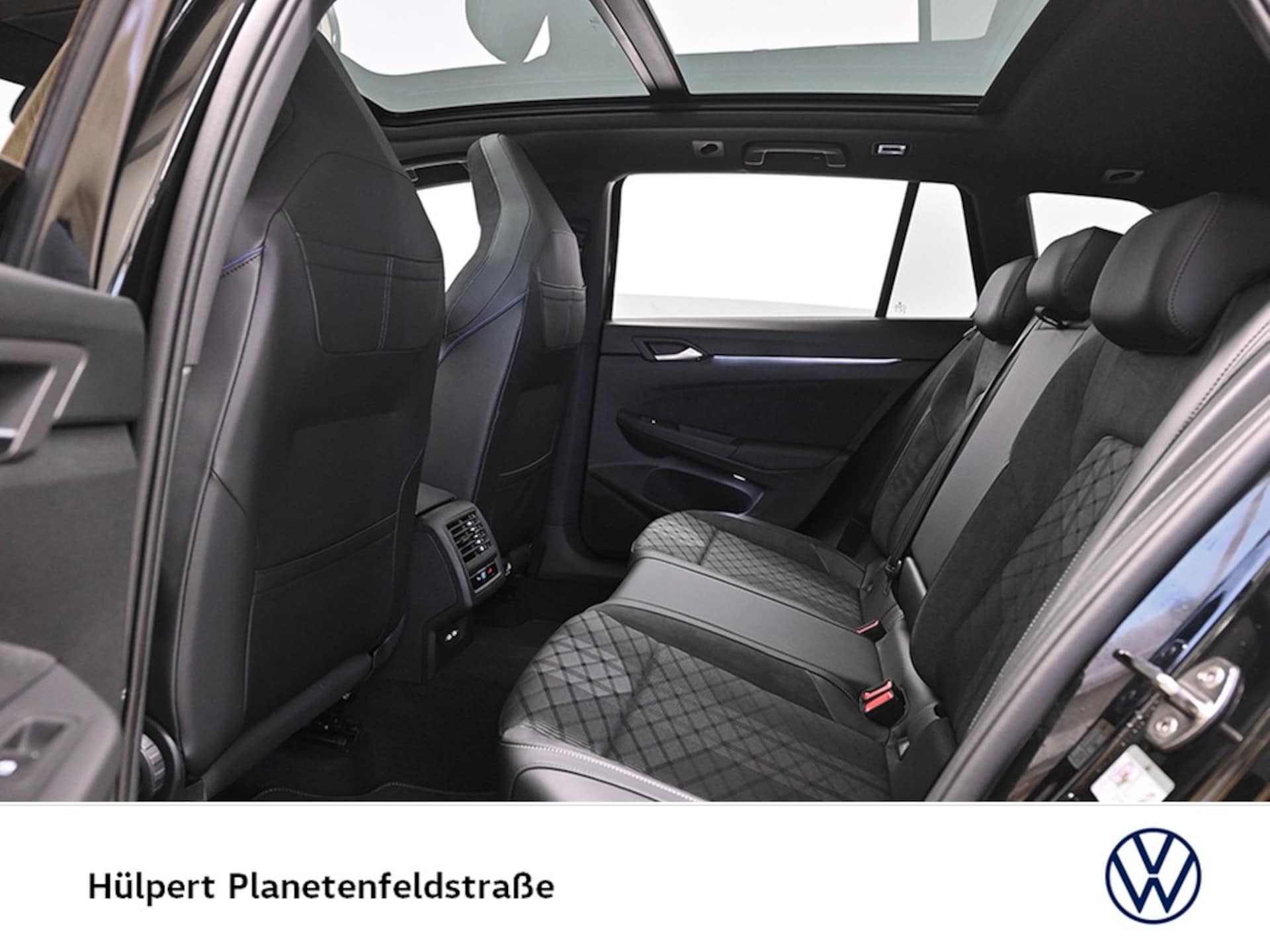 Volkswagen Golf Variant R-Line