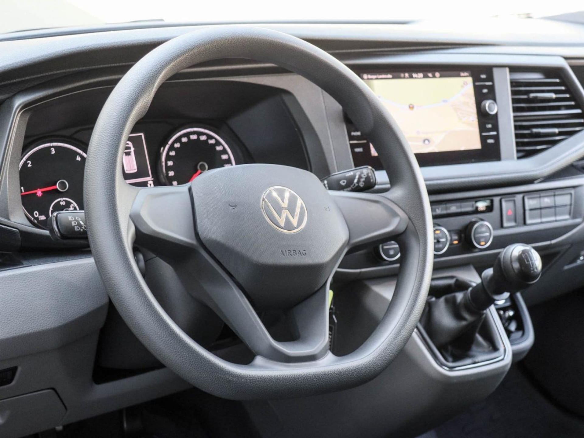 Volkswagen T6.1 Caravelle kurzer Radstand Trendline