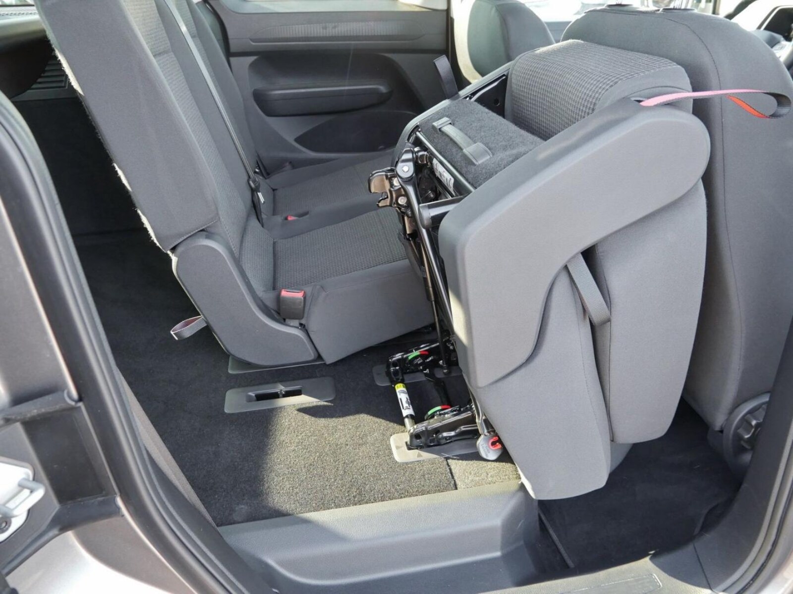 Volkswagen Caddy – Bild 16