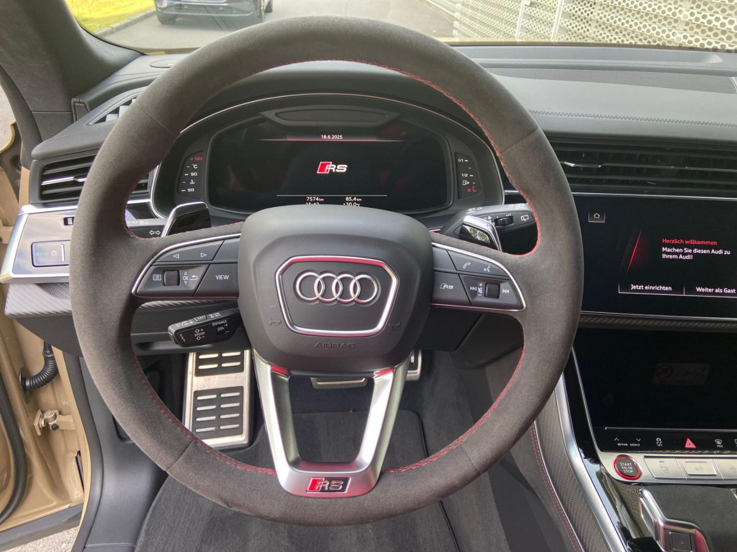 Audi RS Q8 SUV