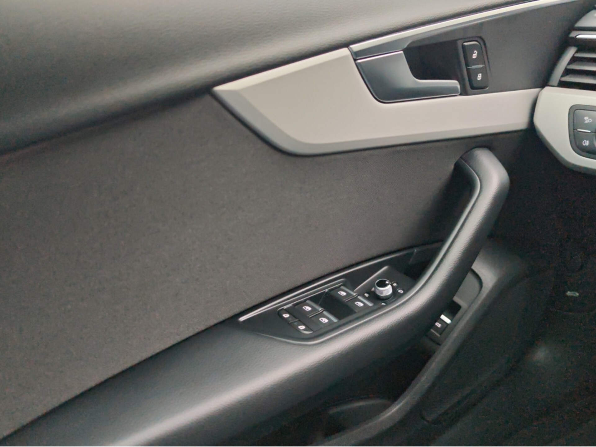Audi A4 Avant Advanced