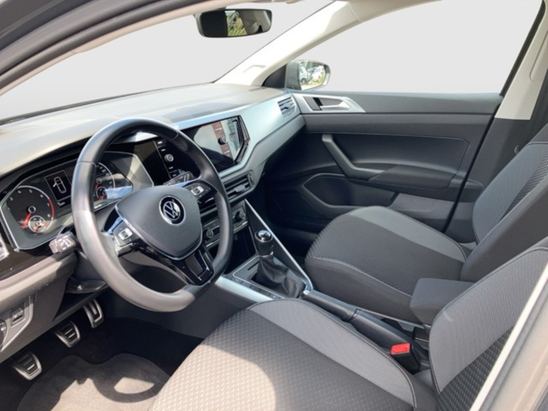 Volkswagen Polo Active