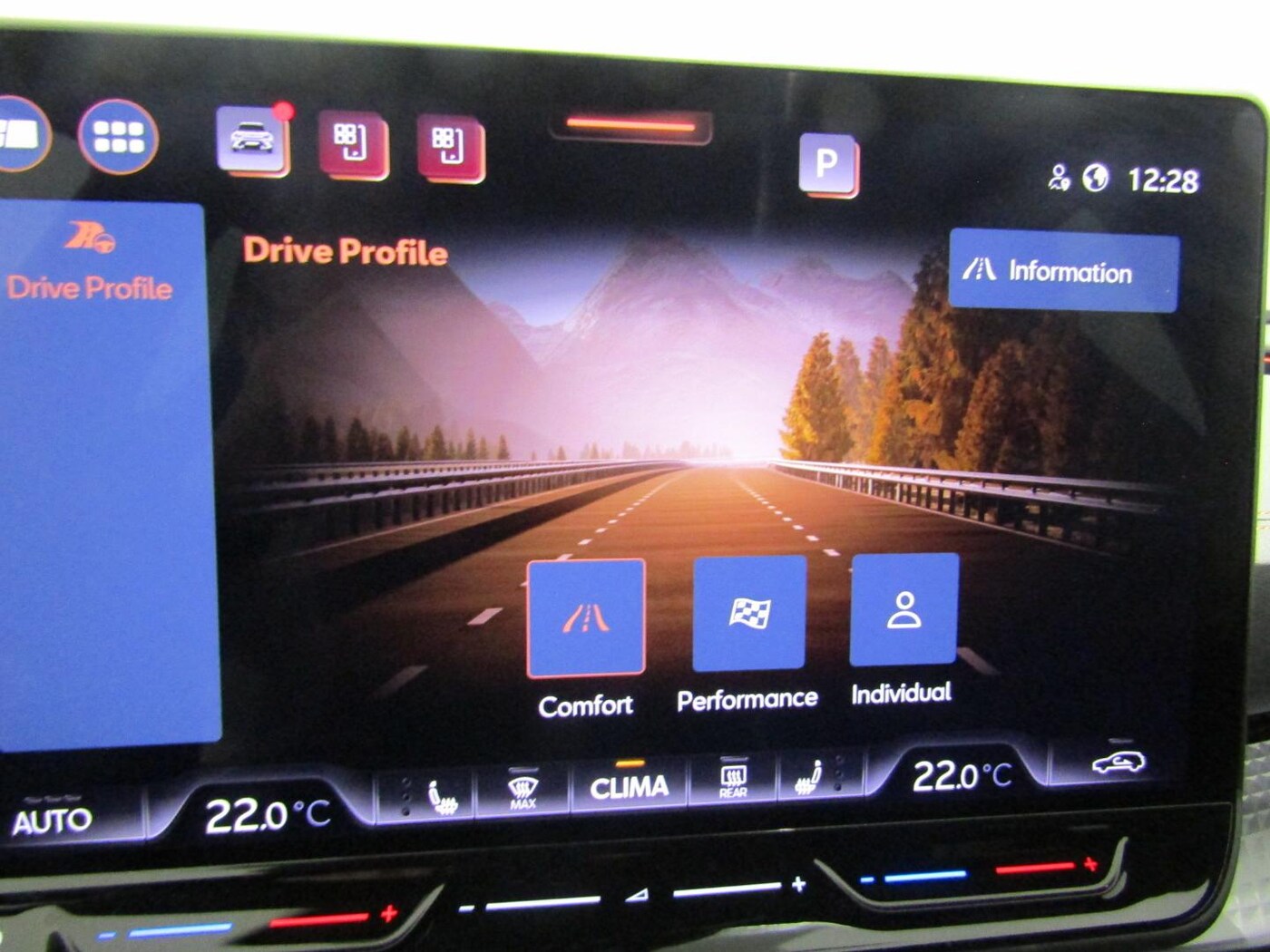 CUPRA Formentor 1.5 eTSI DSG 110 kW (150 CV) — photo 23