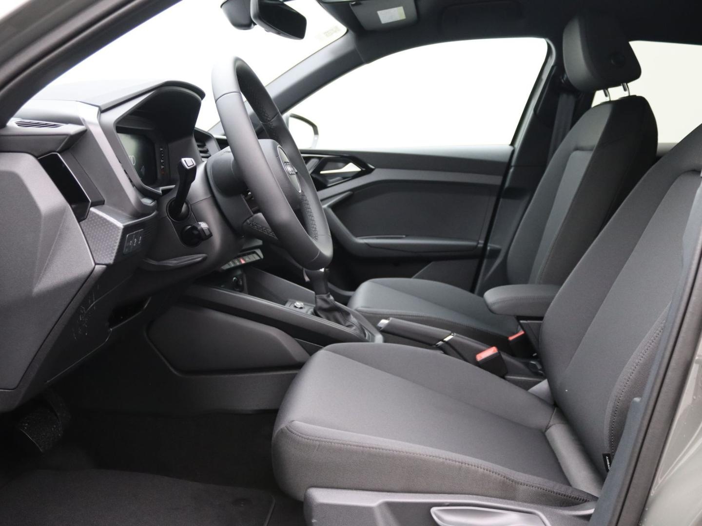 Bild über Audi A1 Sportback 30 TFSI S tronic - für weitere Informationen kontaktieren Sie den Audi Partner