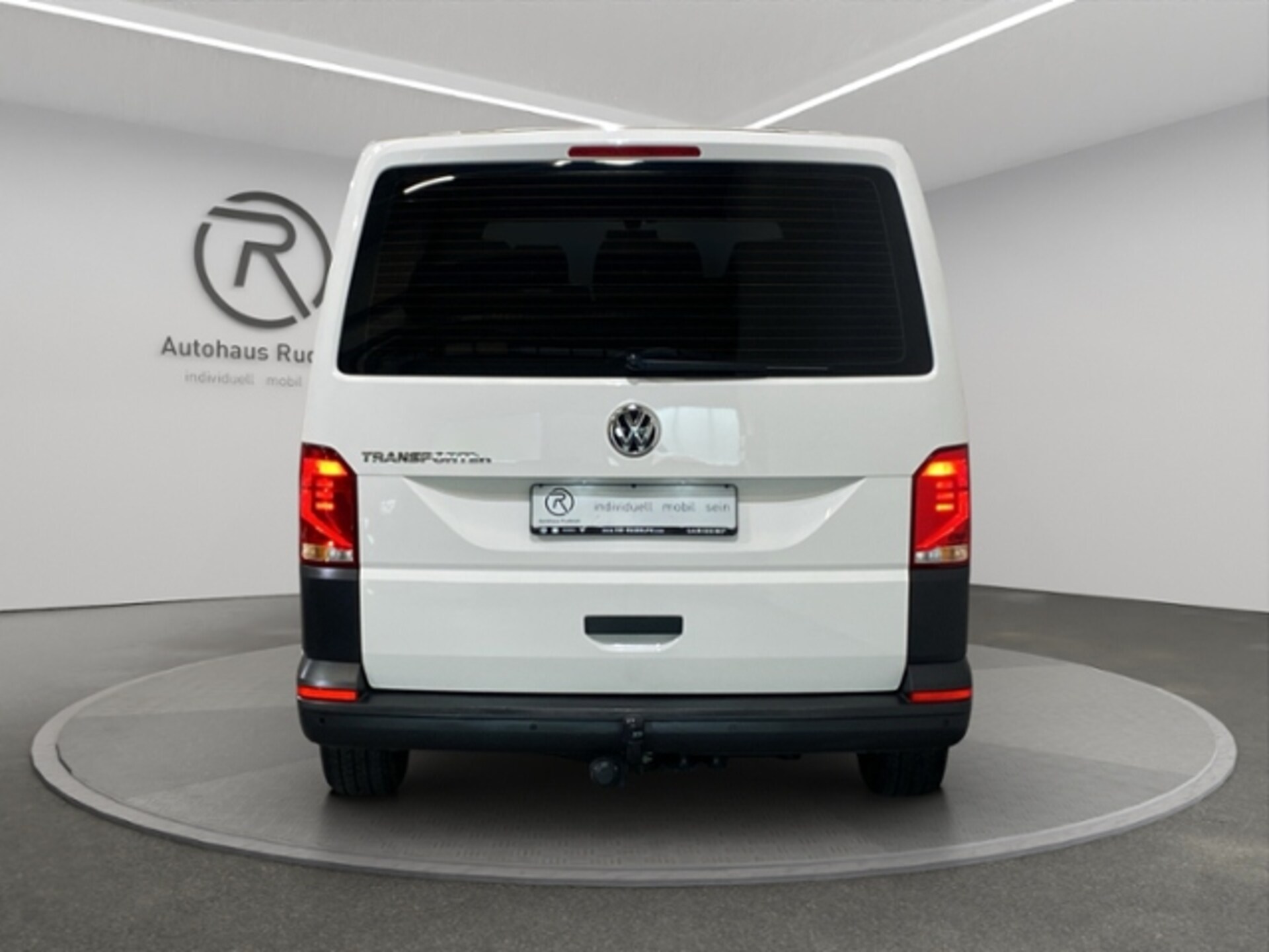 Volkswagen T6.1 Transporter Kombi langer Radstand