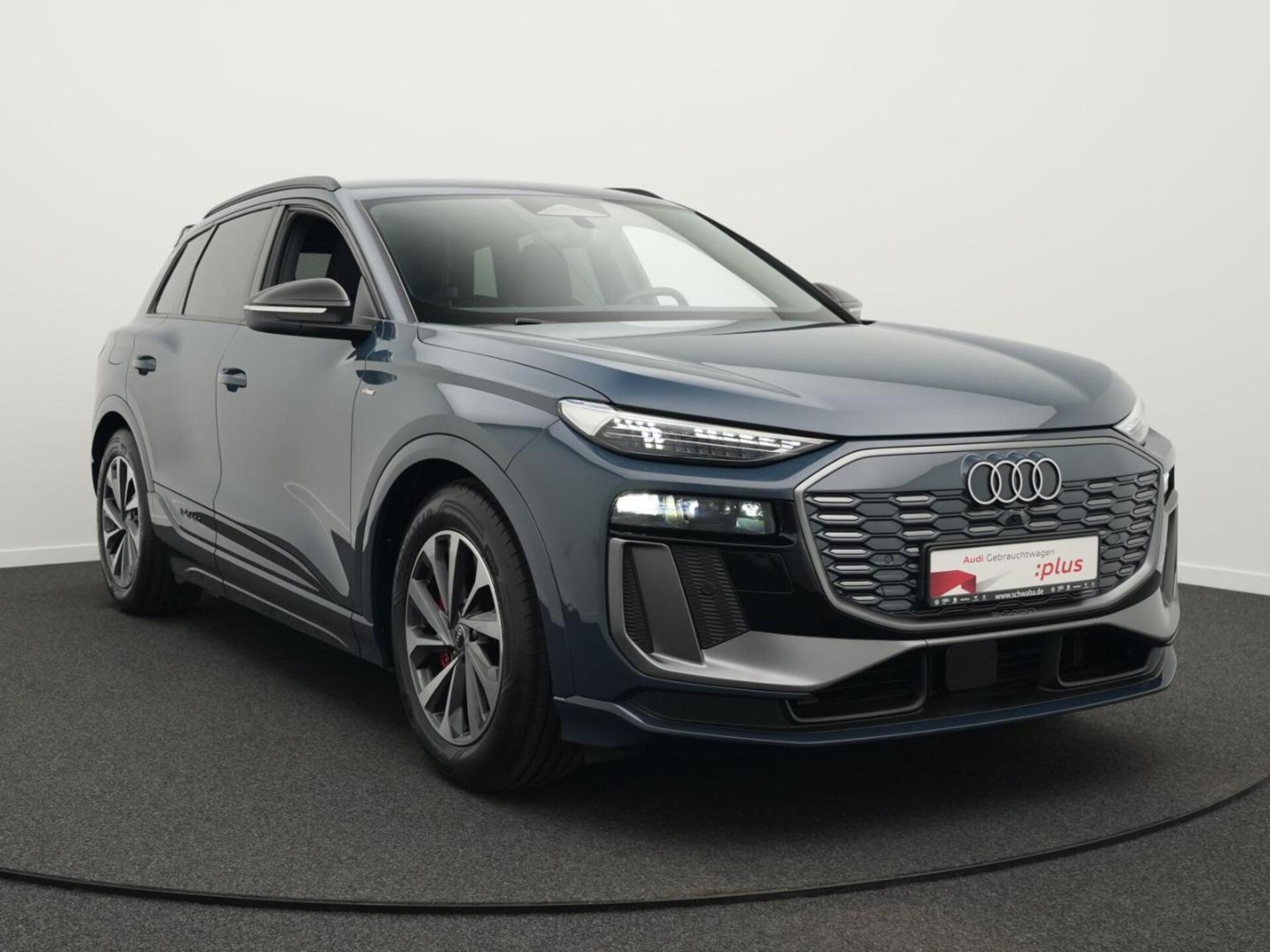 Audi Q6 SUV e-tron