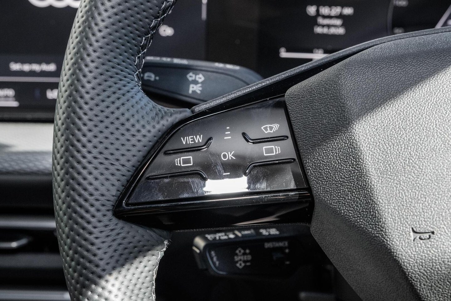 Image about Audi Q5 SUV TDI quattro 150 kW sport