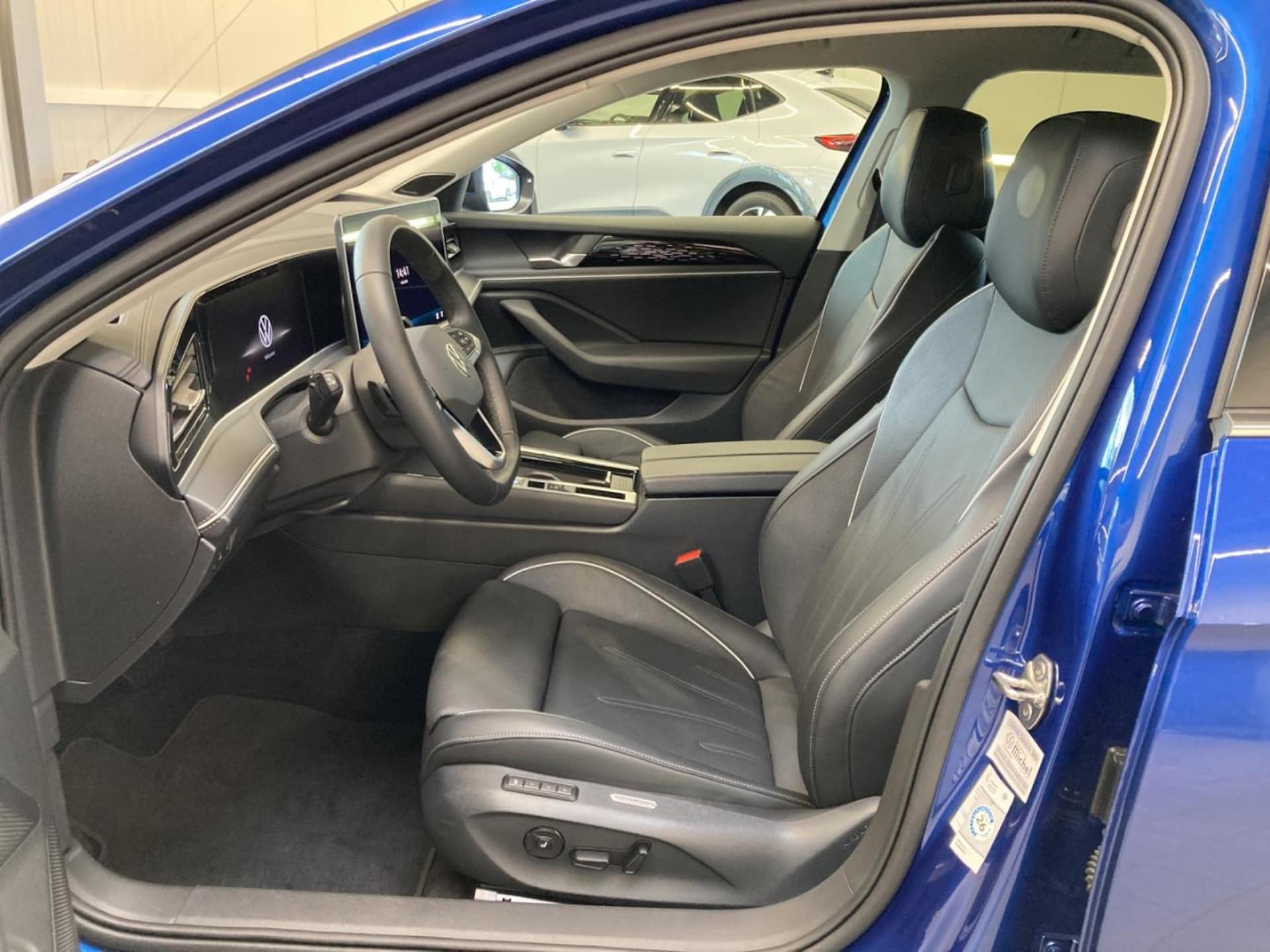 Volkswagen Passat Elegance