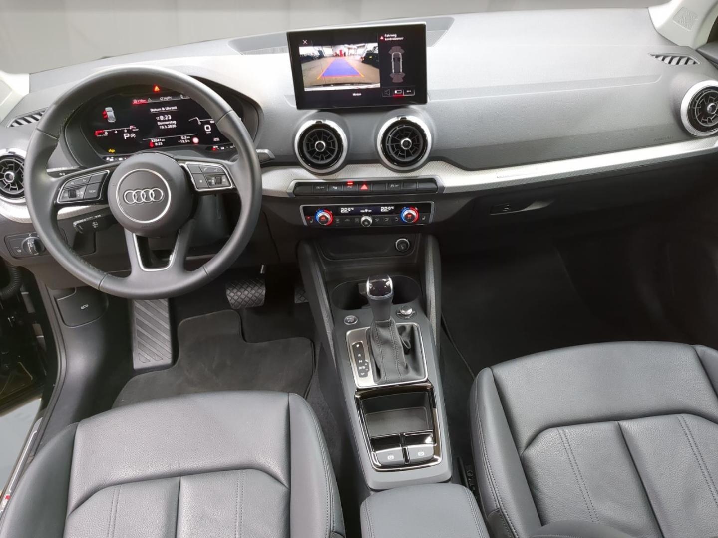 Bild über Audi Q2 S line 35 TFSI S tronic - für weitere Informationen kontaktieren Sie den Audi Partner