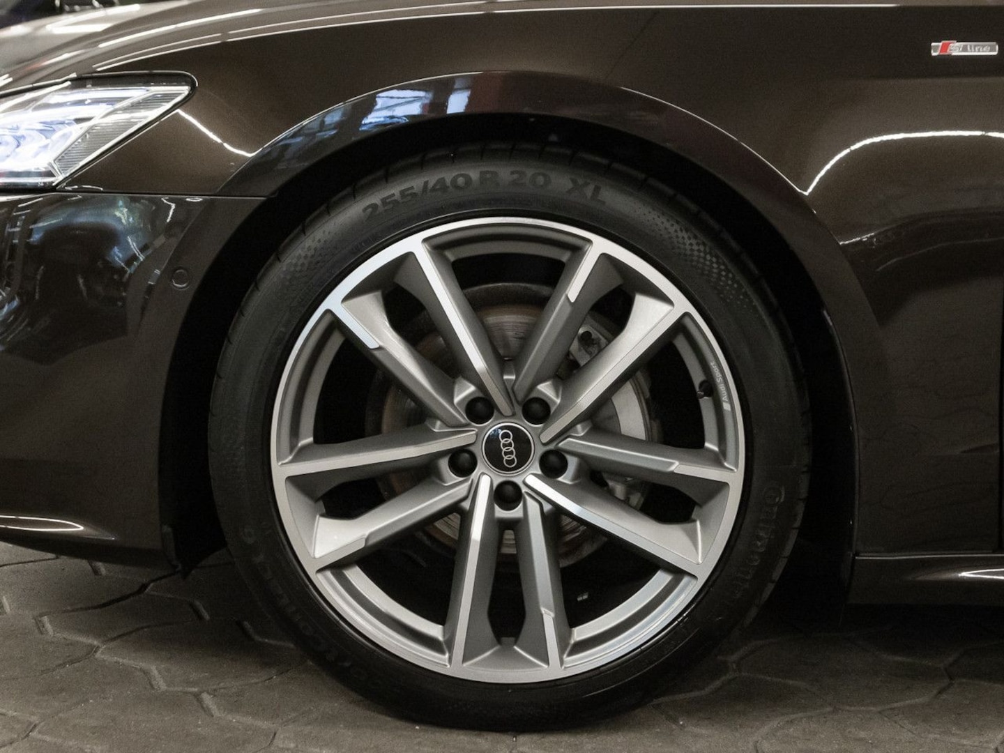 Bild über Audi A7 Sportback 40 TDI quattro S tronic - für weitere Informationen kontaktieren Sie den Audi Partner