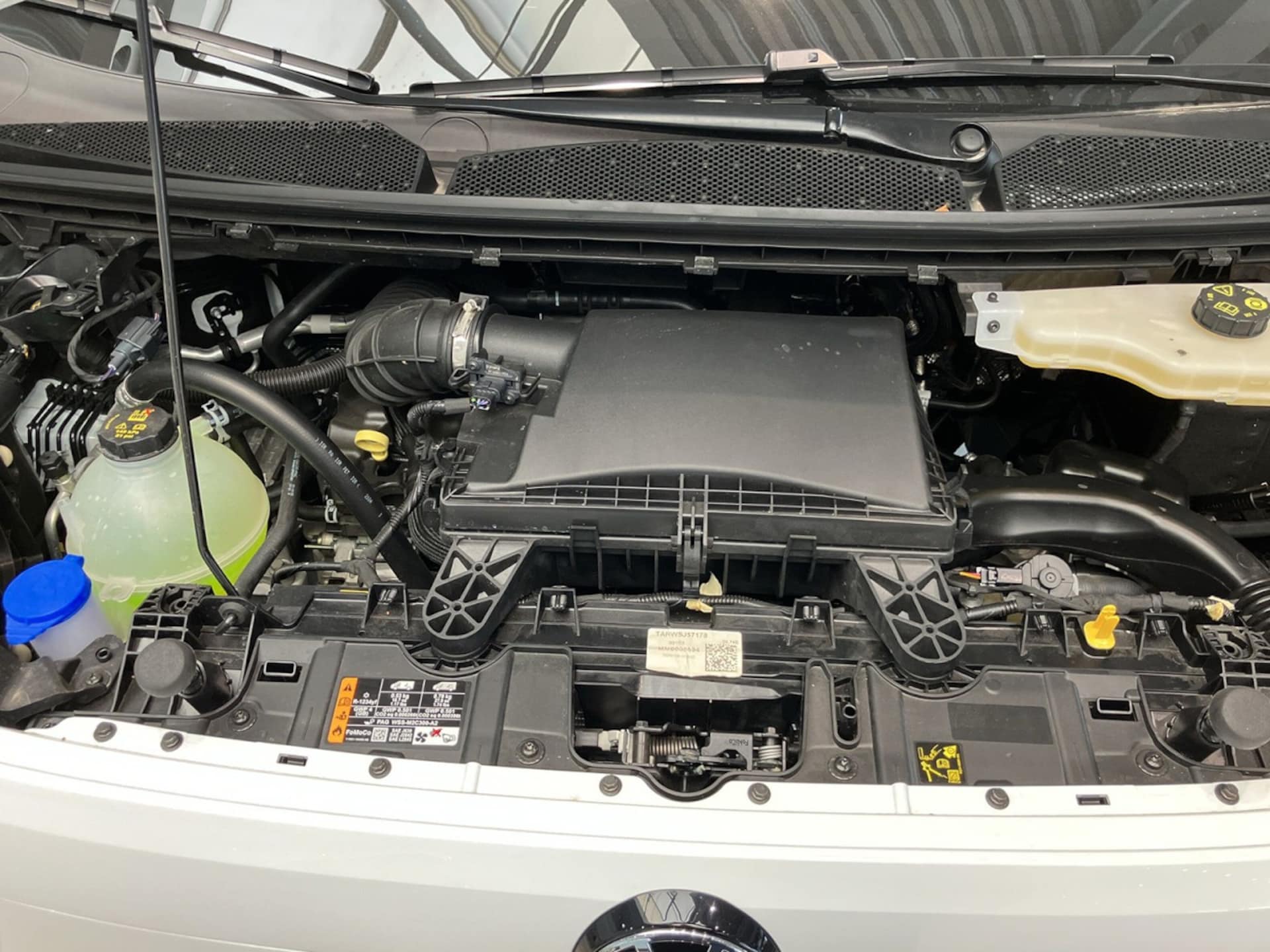 Volkswagen Transporter Kasten langer Radstand