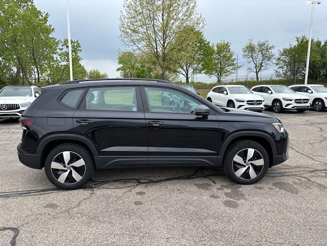 2025 Volkswagen Taos