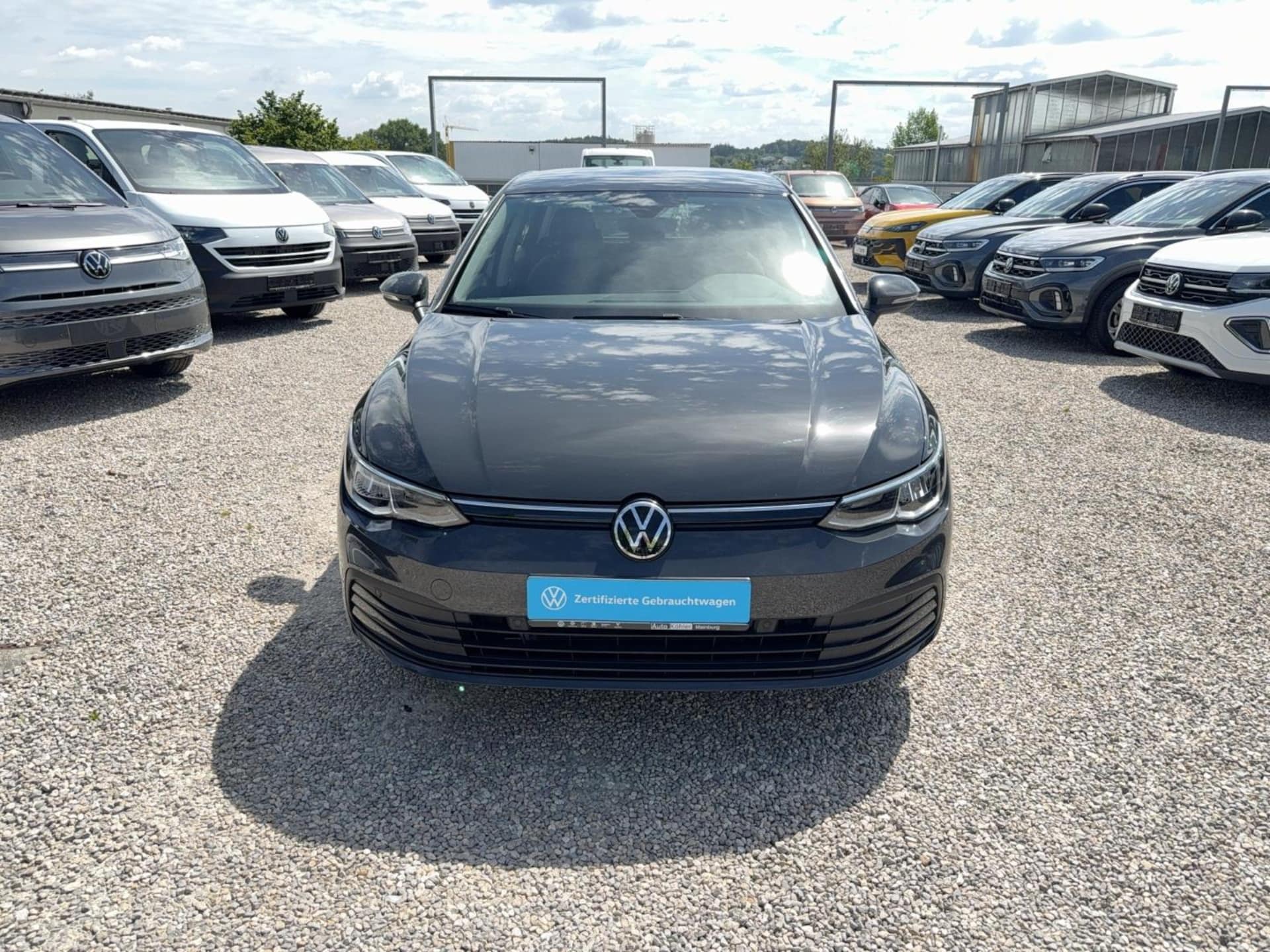 Volkswagen Golf Life