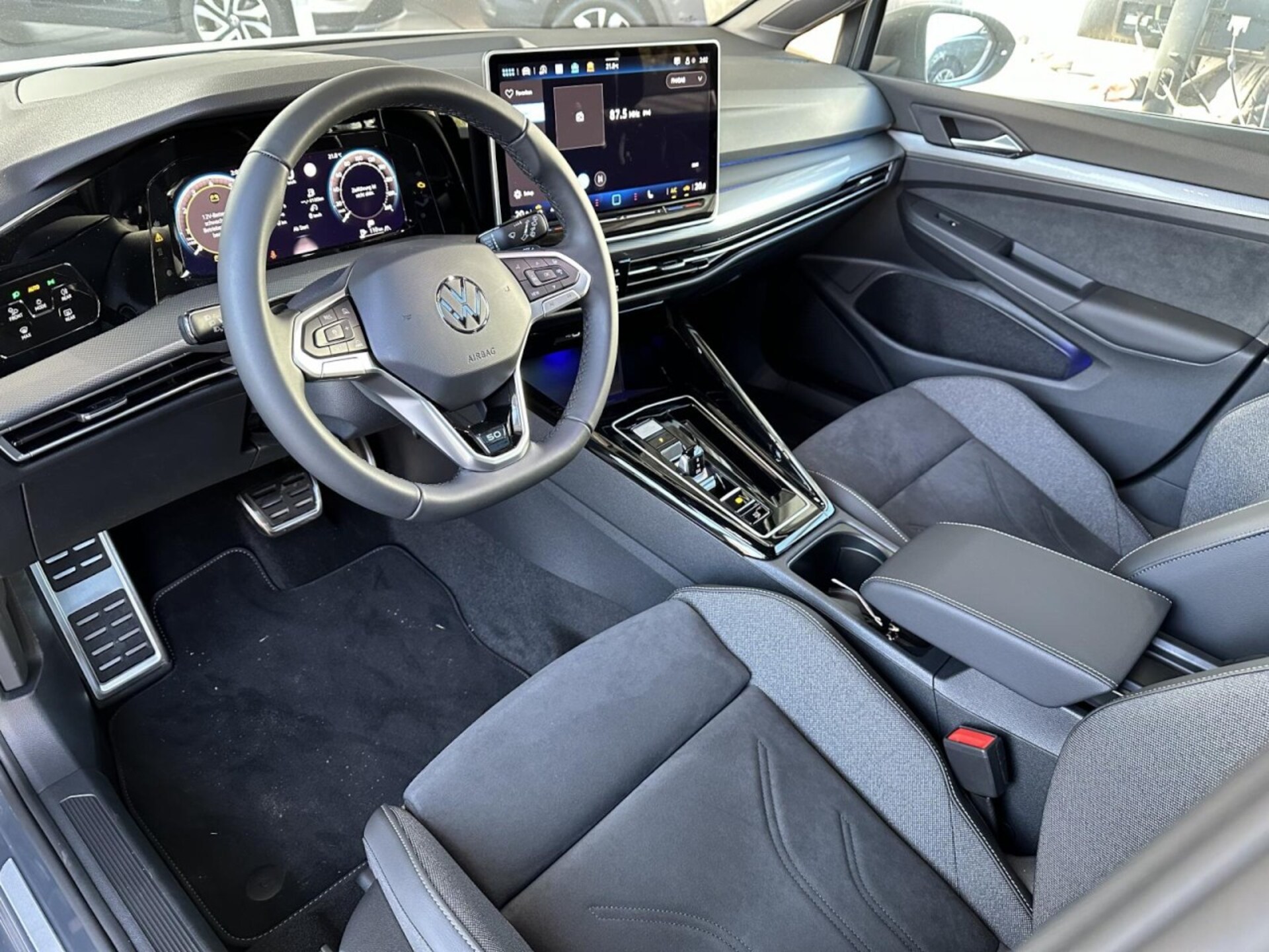 Volkswagen Golf Style