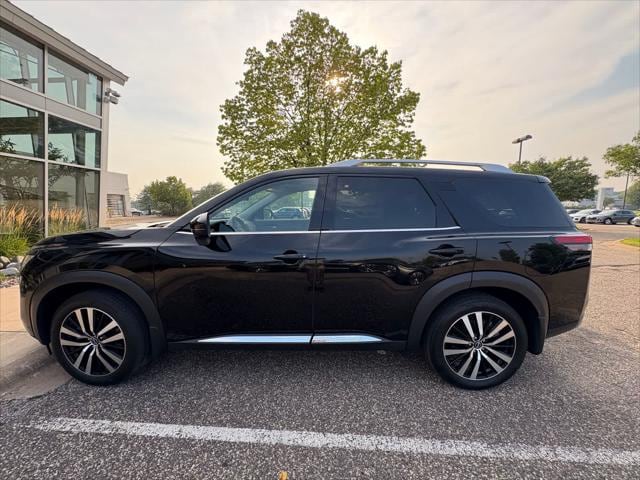 Used 2024 Nissan Pathfinder Platinum with VIN 5N1DR3DK6RC203356 for sale in Maplewood, Minnesota