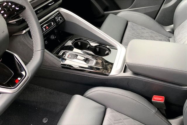 2026 Audi SQ5 Premium Plus - Photo 7