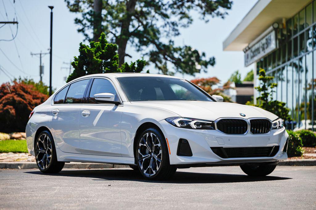 2026 BMW 330i