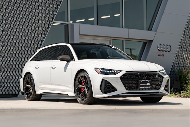 2025 Audi RS6 Avant performance