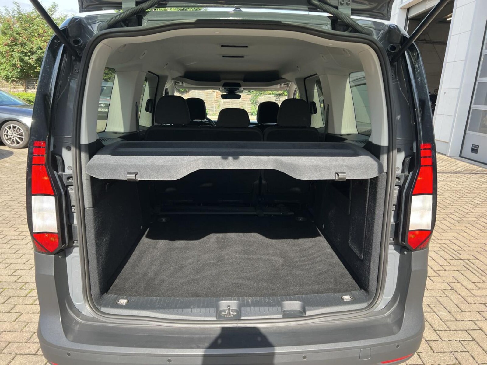 Volkswagen Caddy Maxi – Bild 8