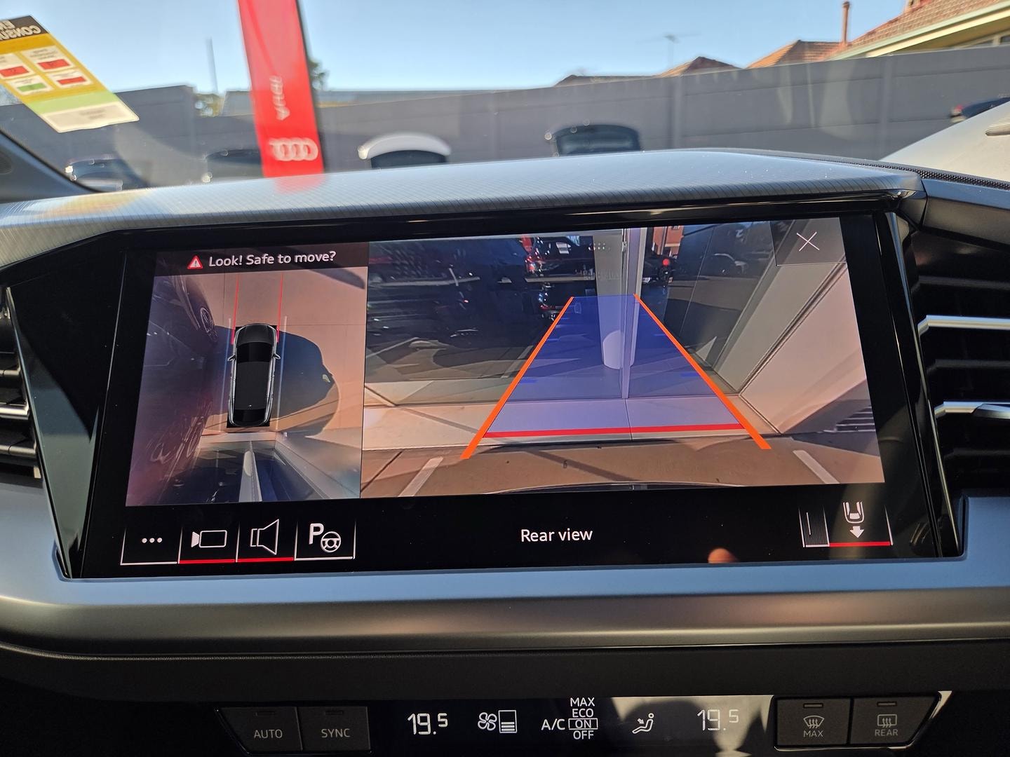 Image about Audi Q4 Sportback e-tron e-tron
