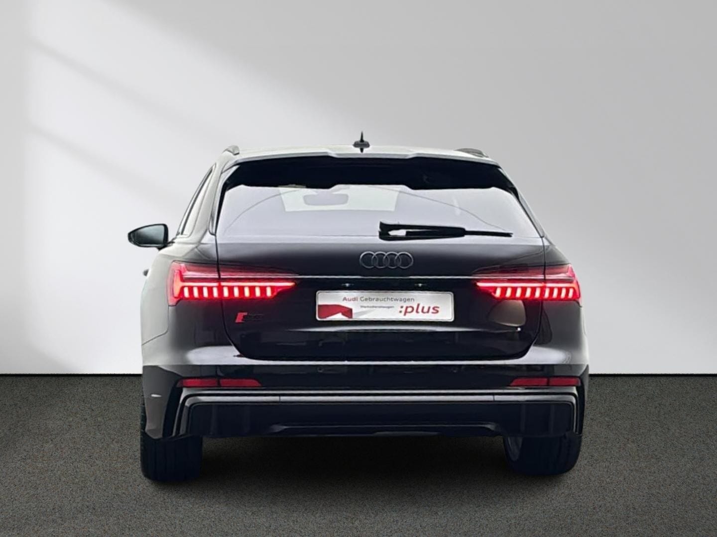 Bild über Audi S6 Avant TDI quattro tiptronic - für weitere Informationen kontaktieren Sie den Audi Partner
