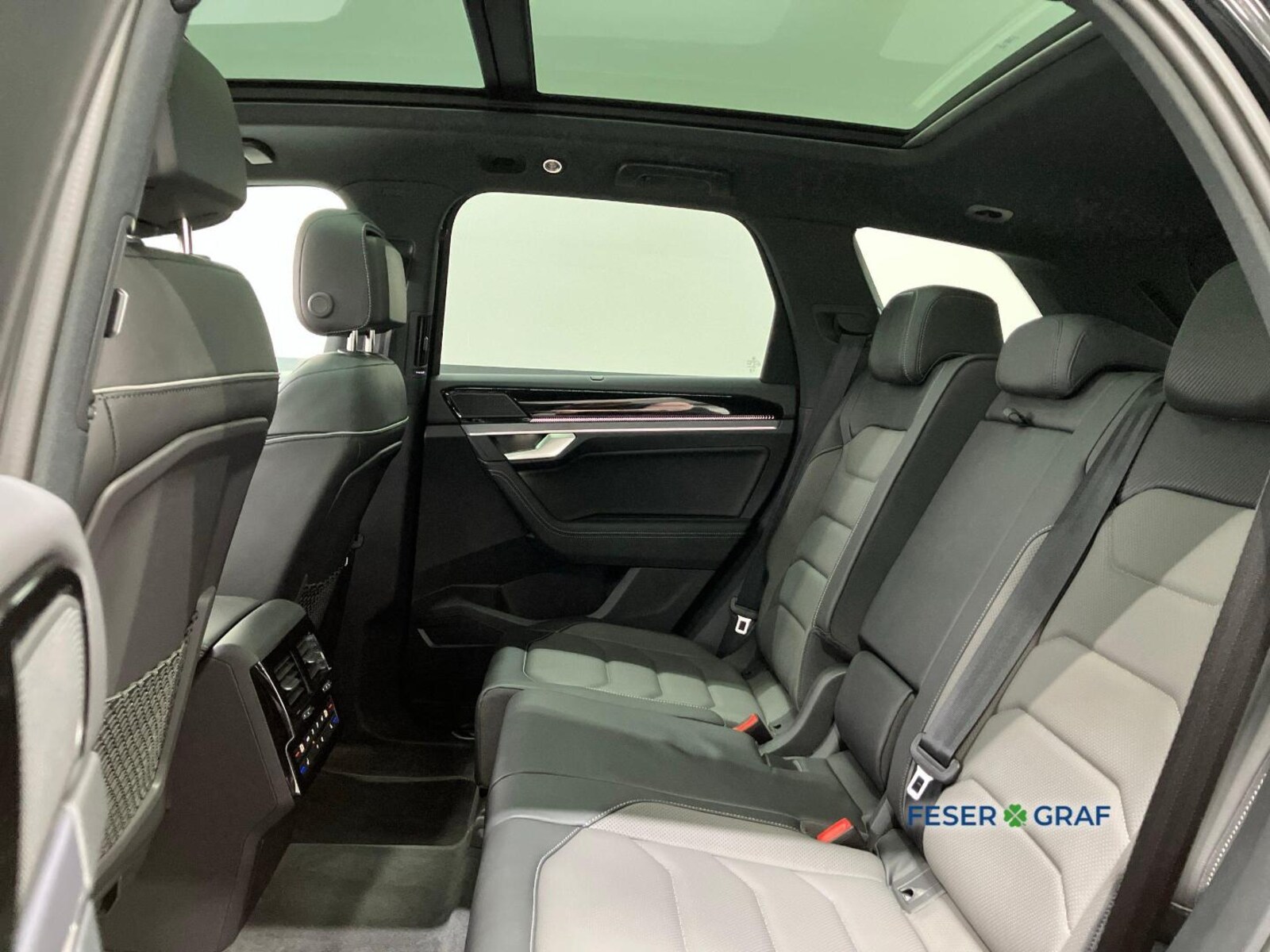 Volkswagen Touareg – Bild 9
