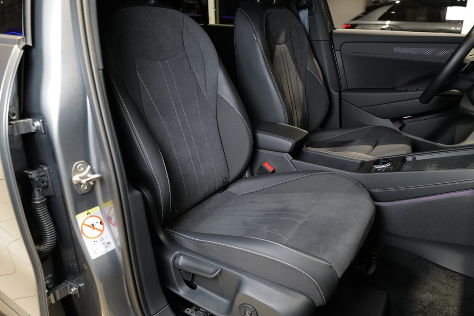 Volkswagen T-Roc – Bild 10