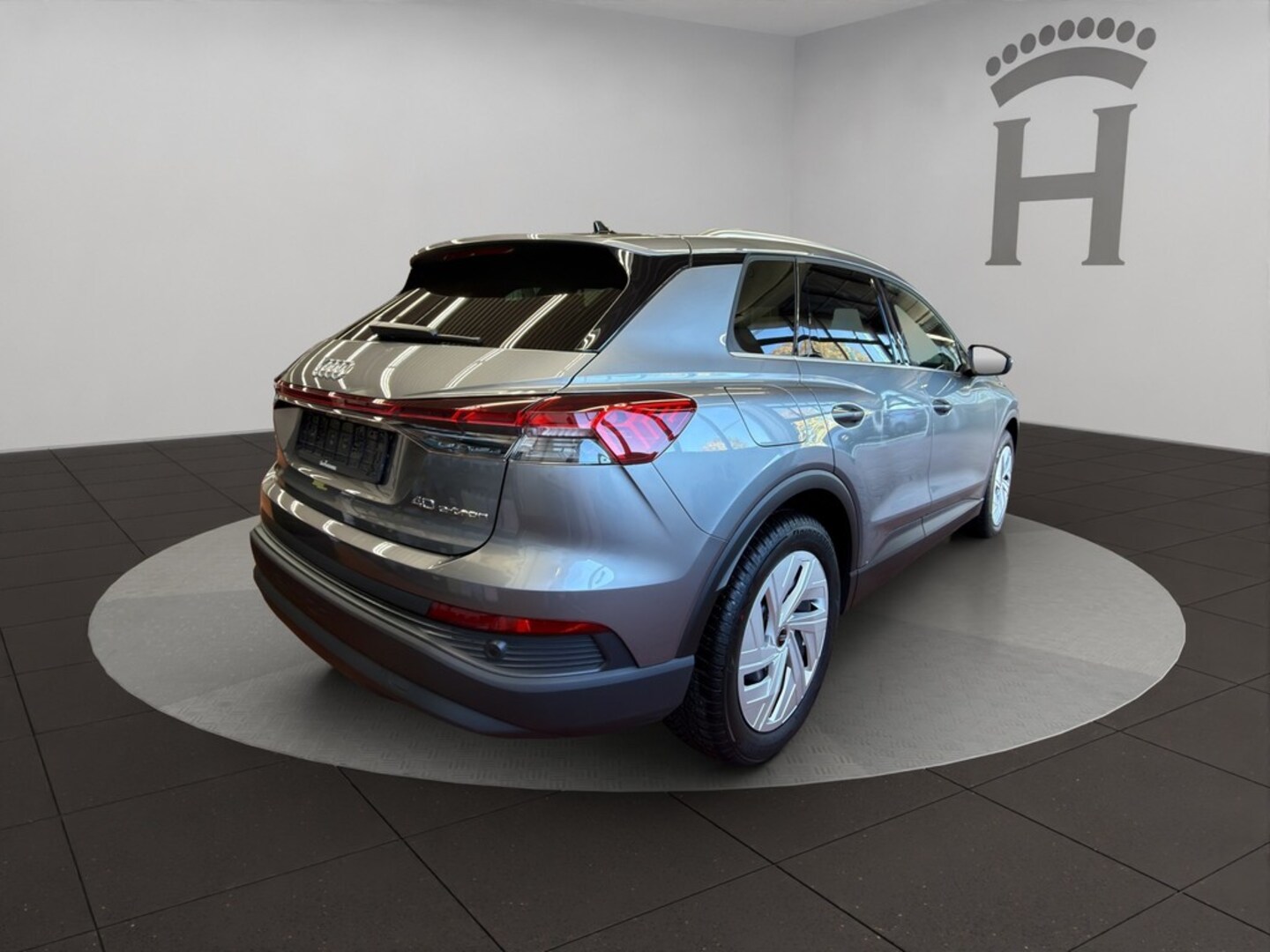 Bild über Audi Q4 e-tron 40 e-tron - für weitere Informationen kontaktieren Sie den Audi Partner