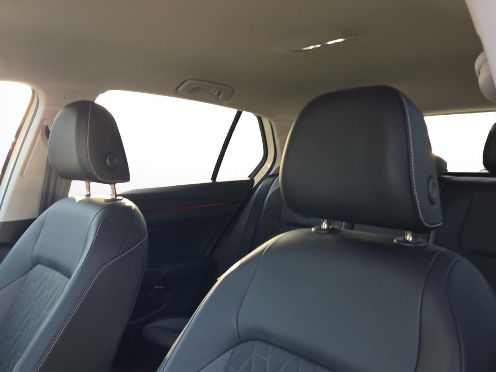 Volkswagen Golf – Bild 12