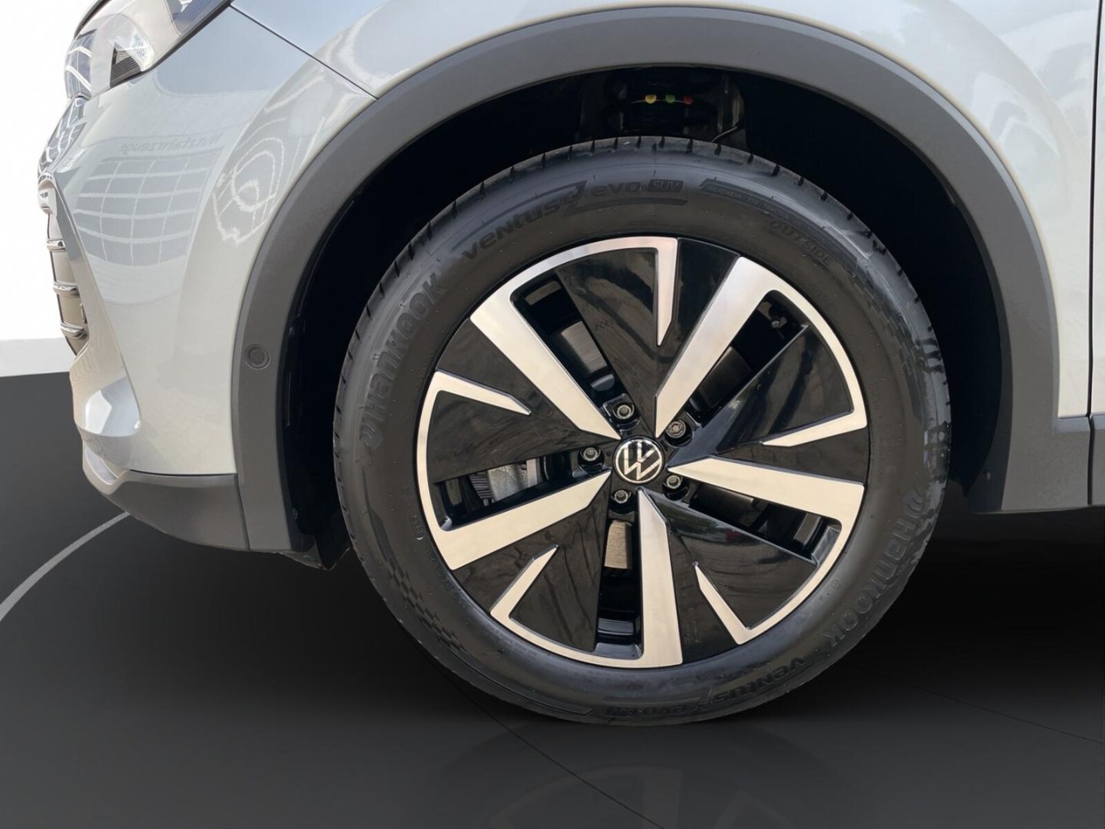 Volkswagen Tiguan – Bild 8