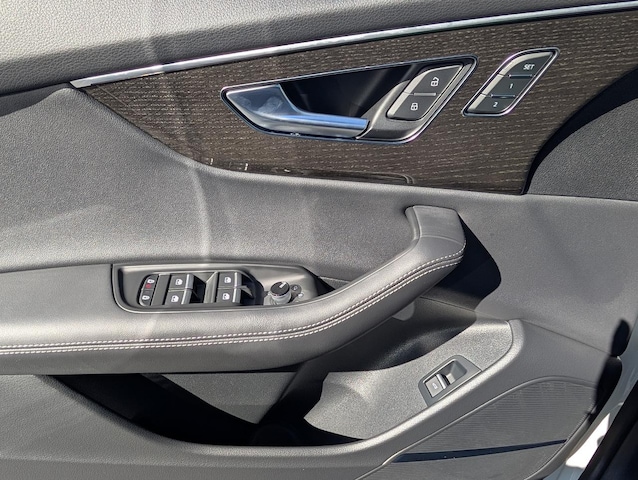 2026 Audi Q8 Premium Plus - Photo 9