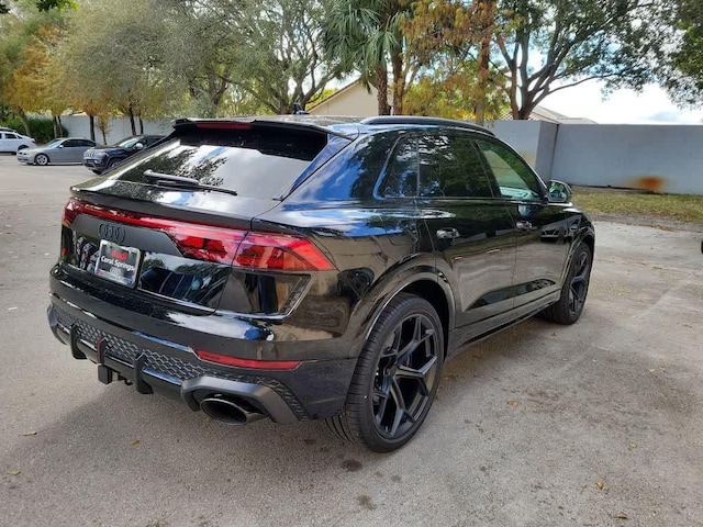 2026 Audi RS Q8 Base - Photo 8
