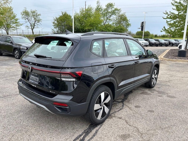2025 Volkswagen Taos