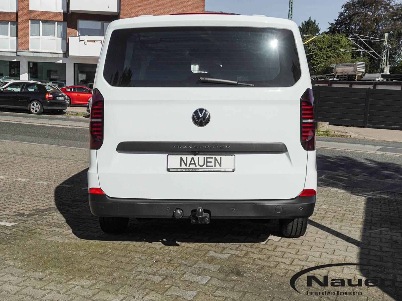 Volkswagen Transporter Kasten kurzer Radstand – Bild 6