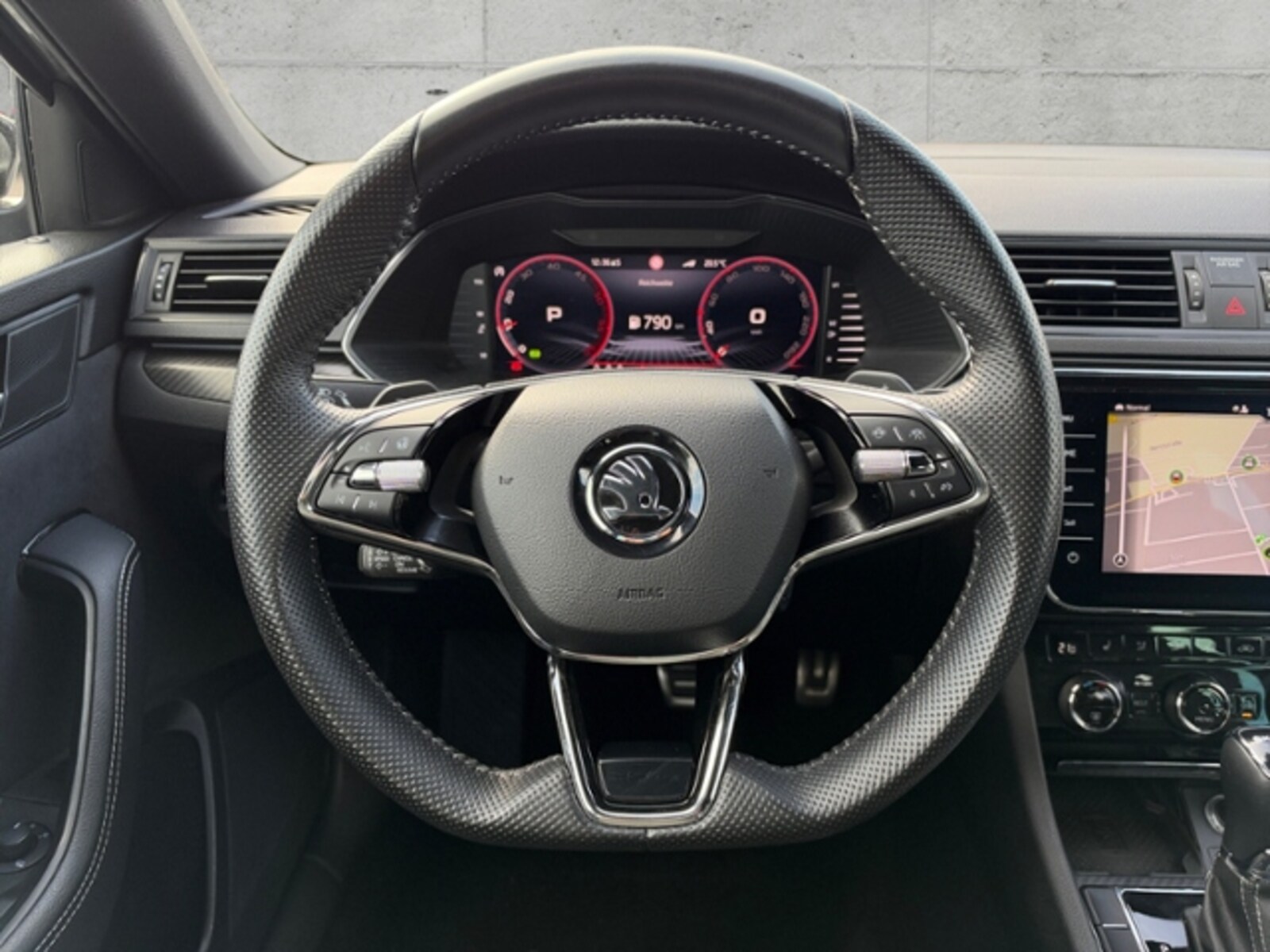 Škoda Superb Combi – Bild 13