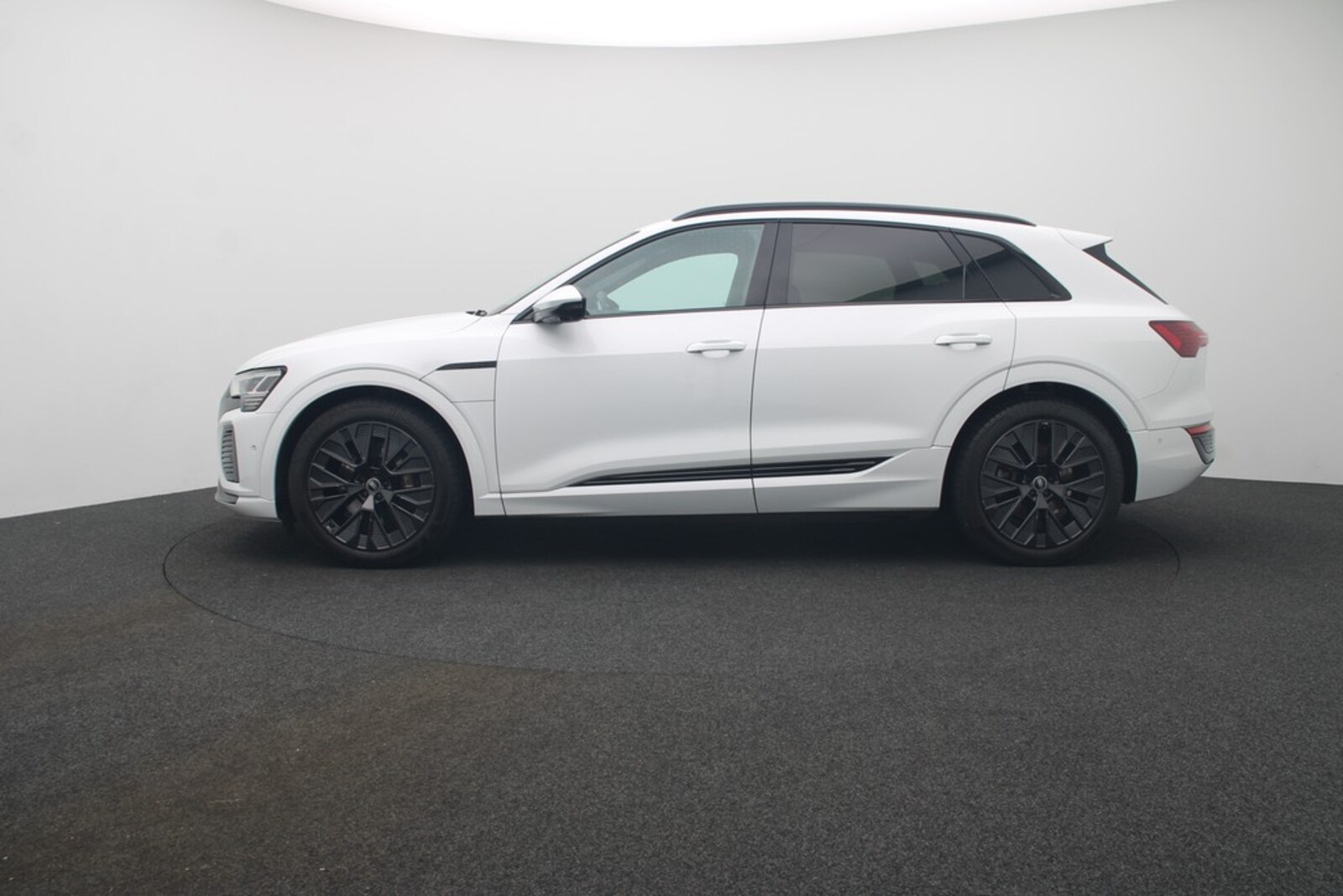 Audi Q8 e-tron – Bild 2