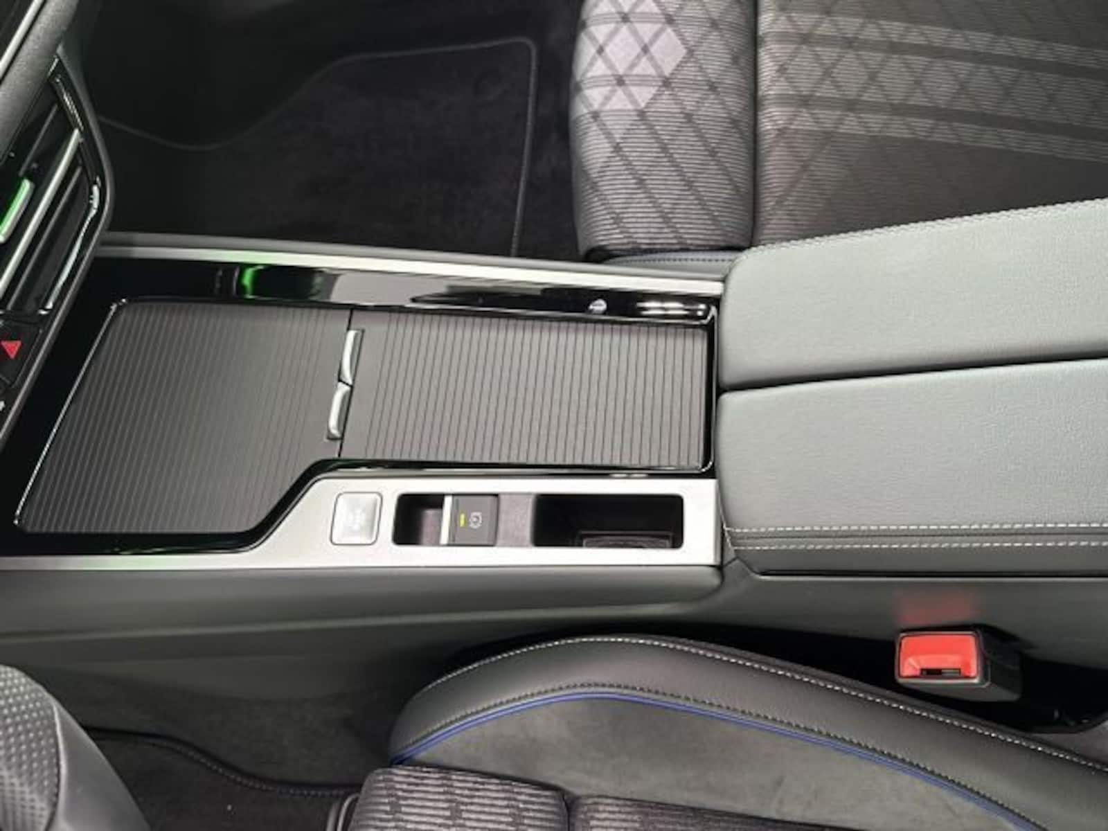 Volkswagen Passat – Bild 8