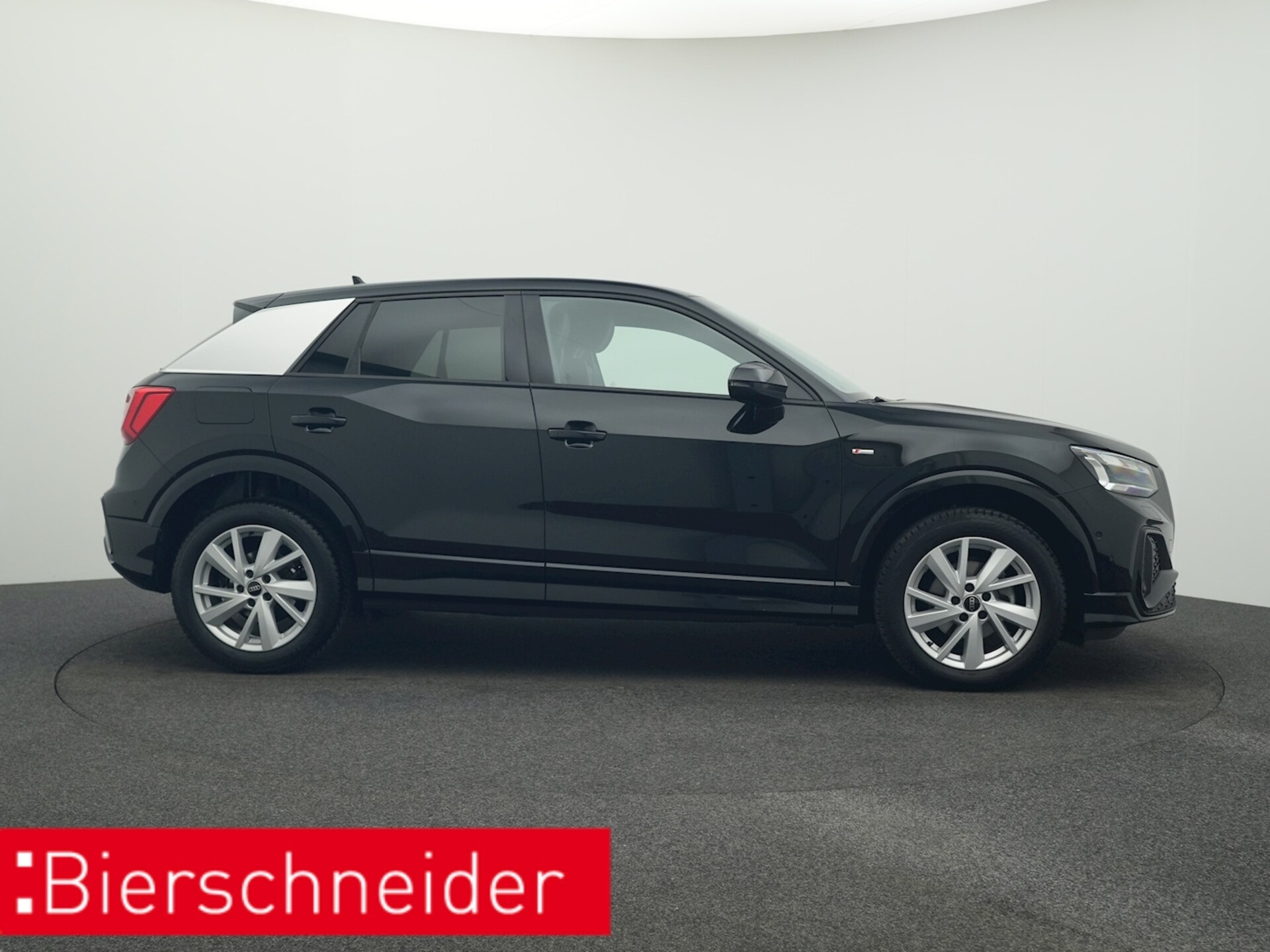 Audi Q2 S line