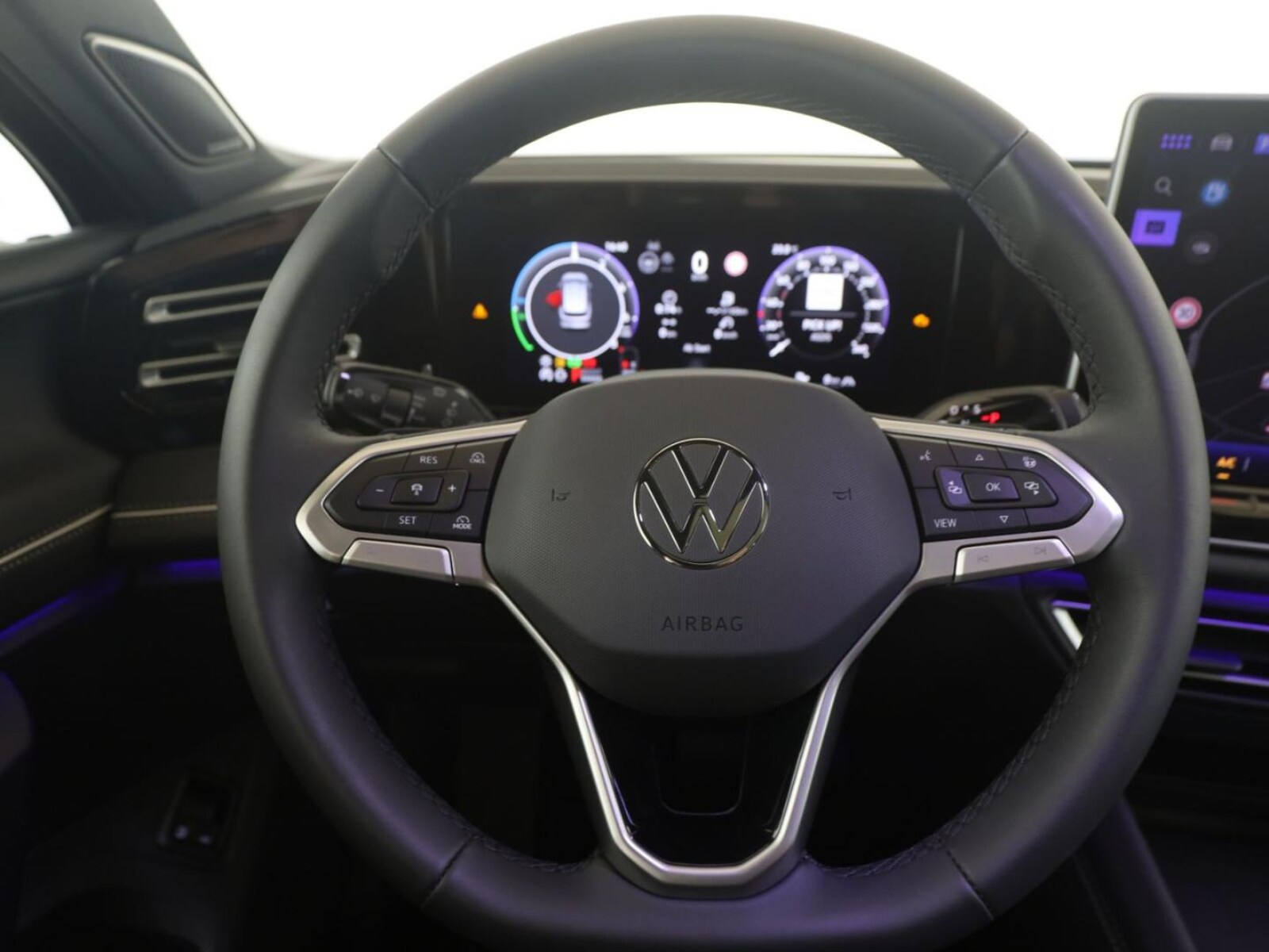 Volkswagen Tiguan – Bild 14