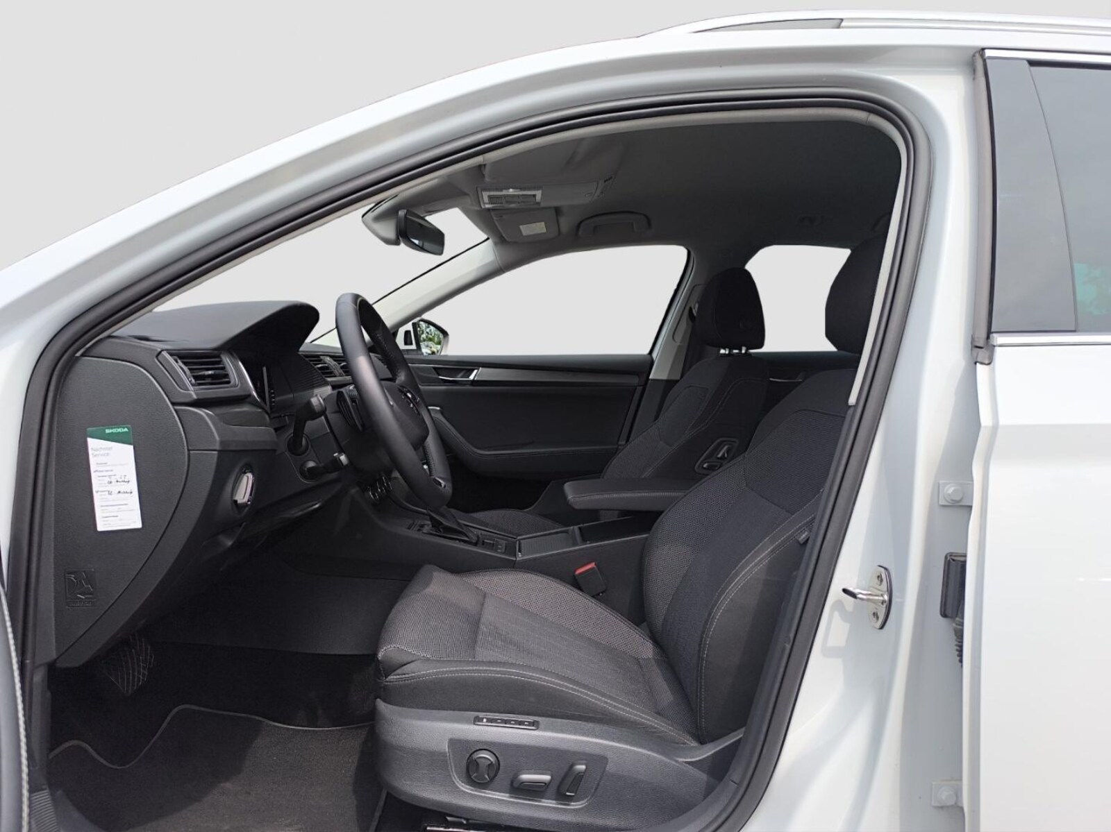 Škoda Superb Combi – Bild 13