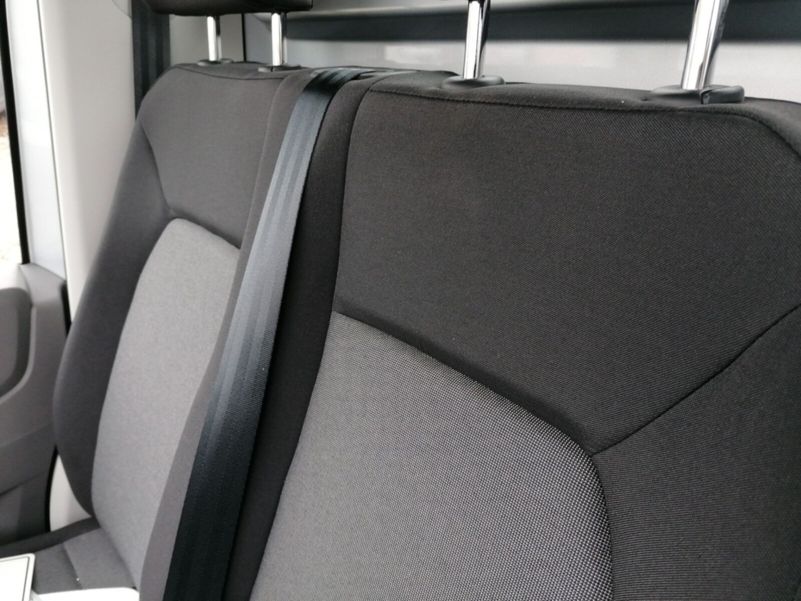 Volkswagen Crafter Einzelkabine langer Radstand – Bild 15