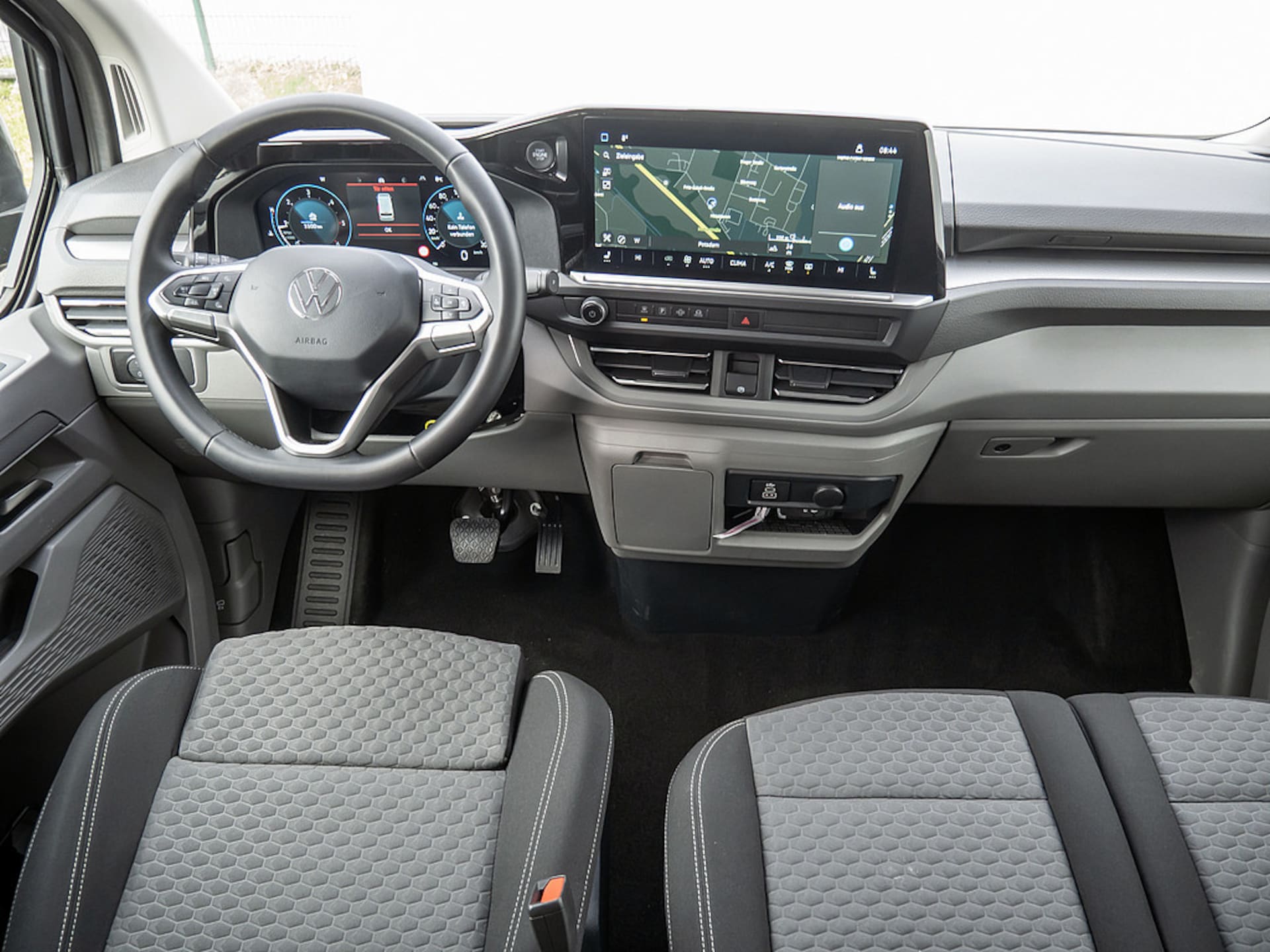 Volkswagen Caravelle Style