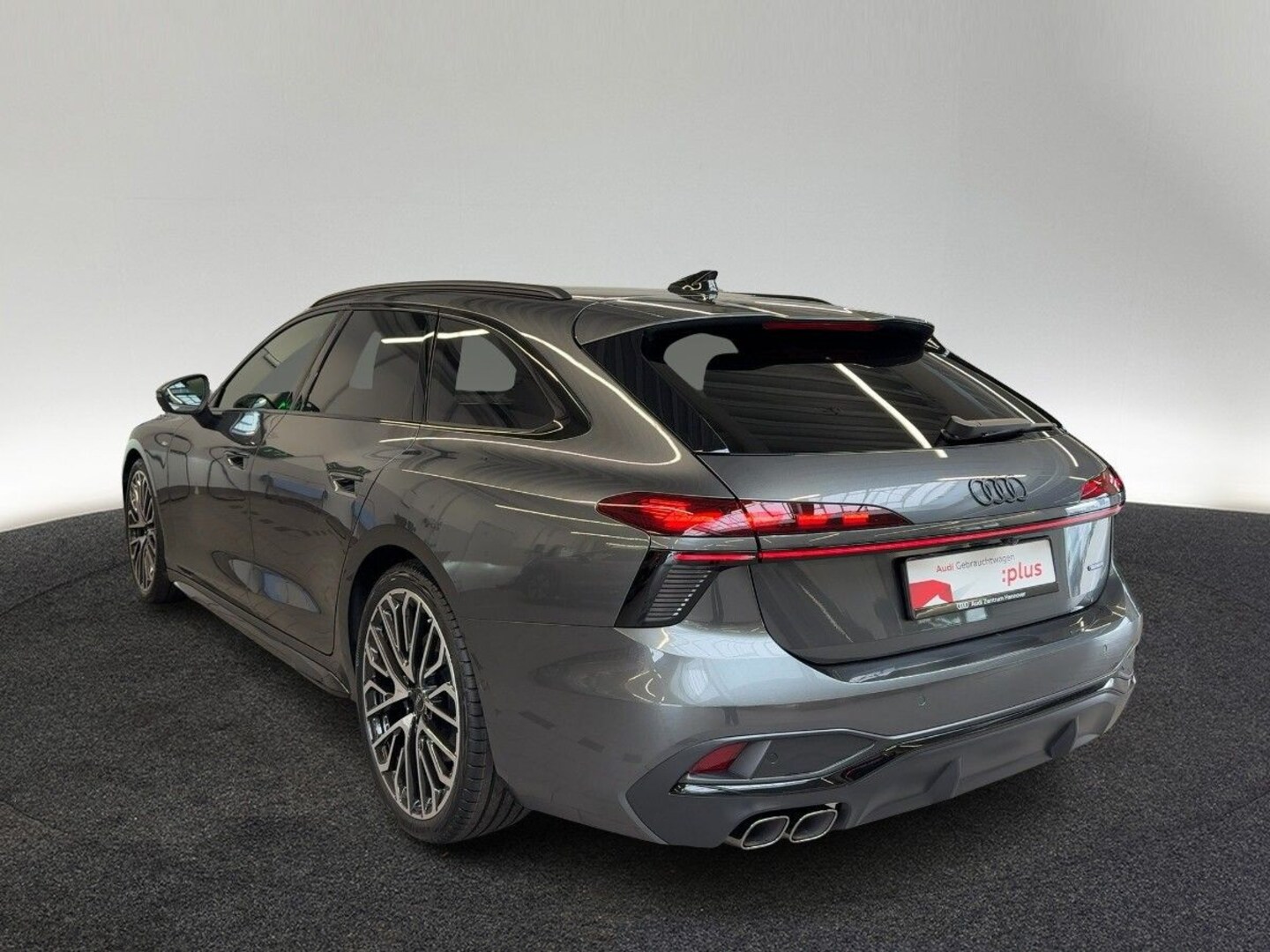 Bild über Audi A6 Avant TDI quattro 150 kW S tronic - für weitere Informationen kontaktieren Sie den Audi Partner