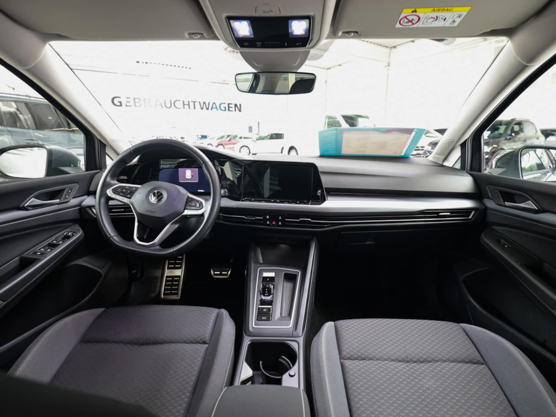 Volkswagen Golf Life
